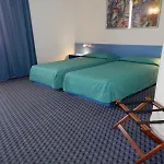 & Castelli Ξενοδοχείο 4*