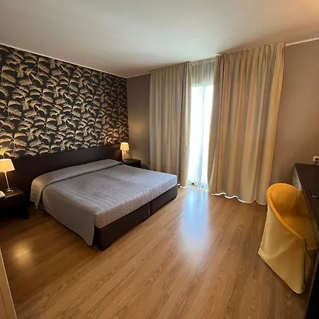 & Castelli Hotel 4*