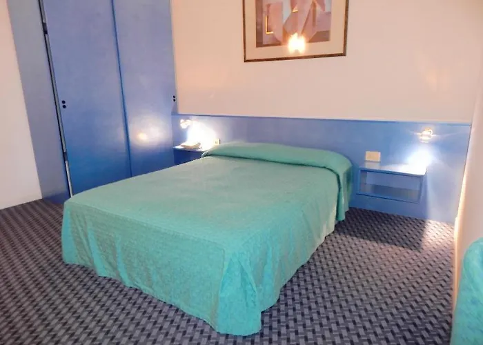 & Castelli Szálloda 4*