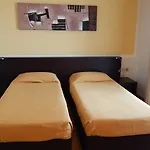 & Castelli مونتيكيو ماجوري