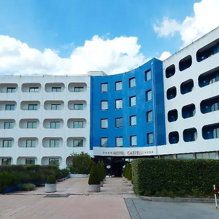 & Castelli Hotell