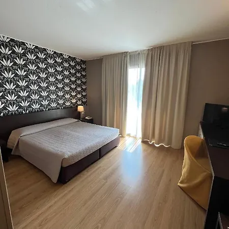 & Castelli 4* Монтеккьо-Маджоре