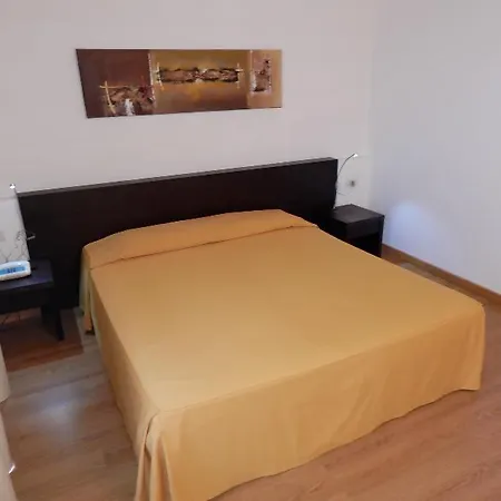Отель & Castelli 4*